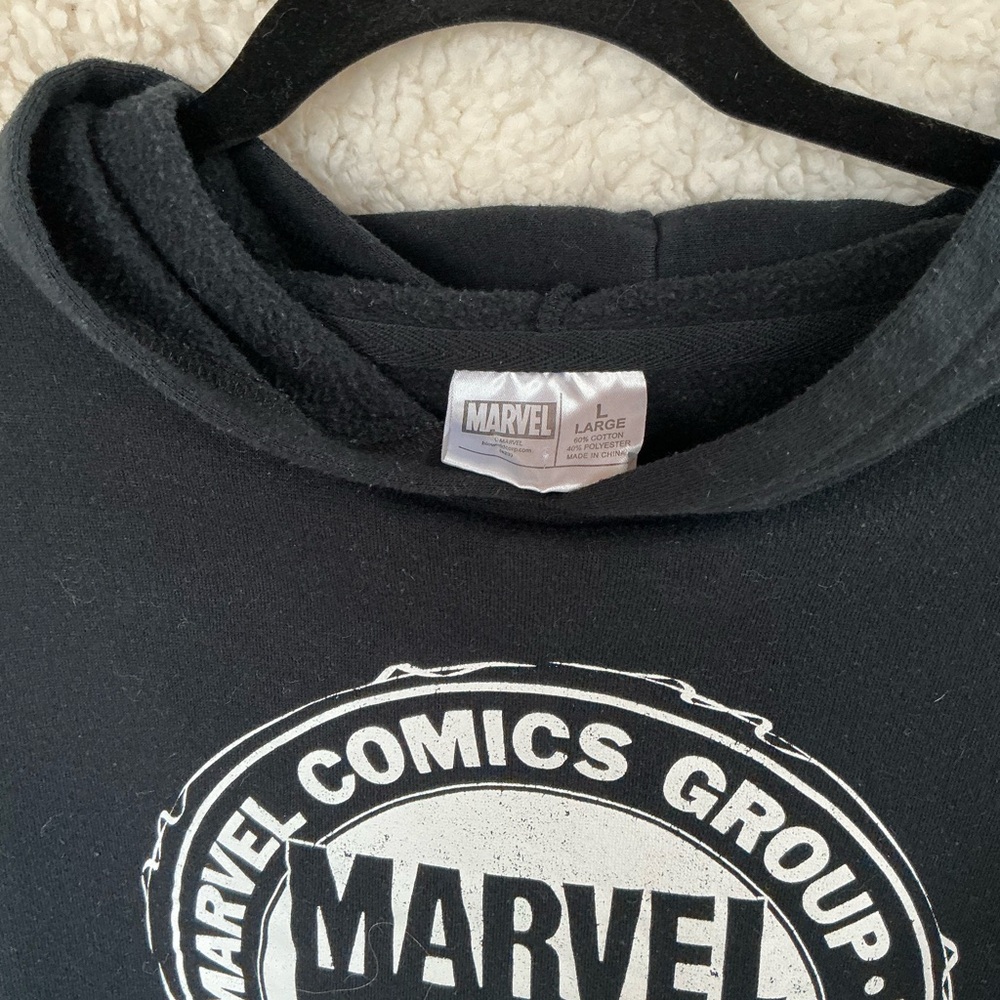 Marvel Black and White Comics Hoodie - Picture 2 of 3
